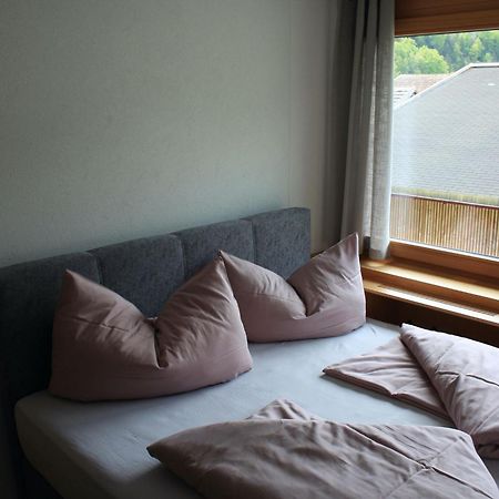 Modern Holiday Home With Mountain View ベツァウ エクステリア 写真