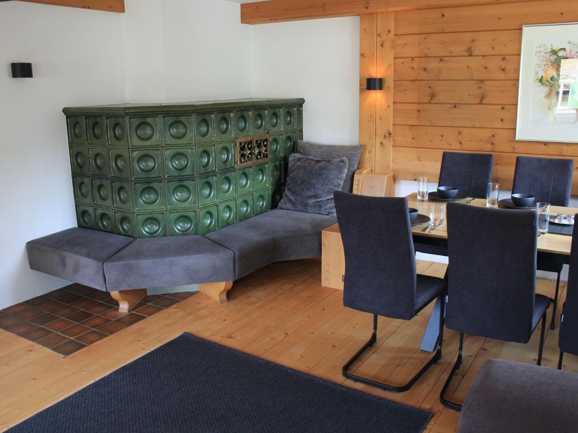 Modern Holiday Home With Mountain View ベツァウ エクステリア 写真