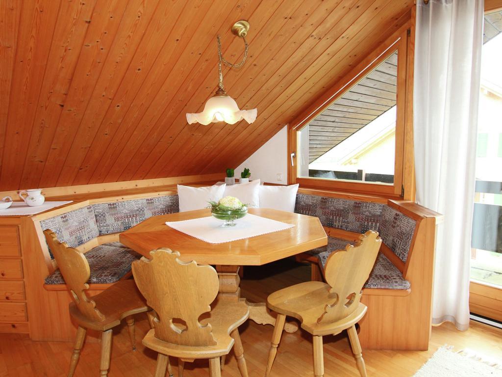 Modern Holiday Home With Mountain View ベツァウ エクステリア 写真