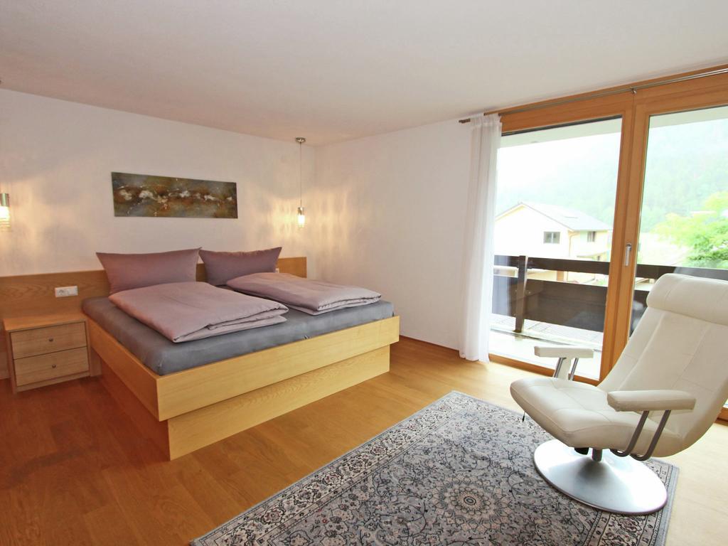 Modern Holiday Home With Mountain View ベツァウ エクステリア 写真