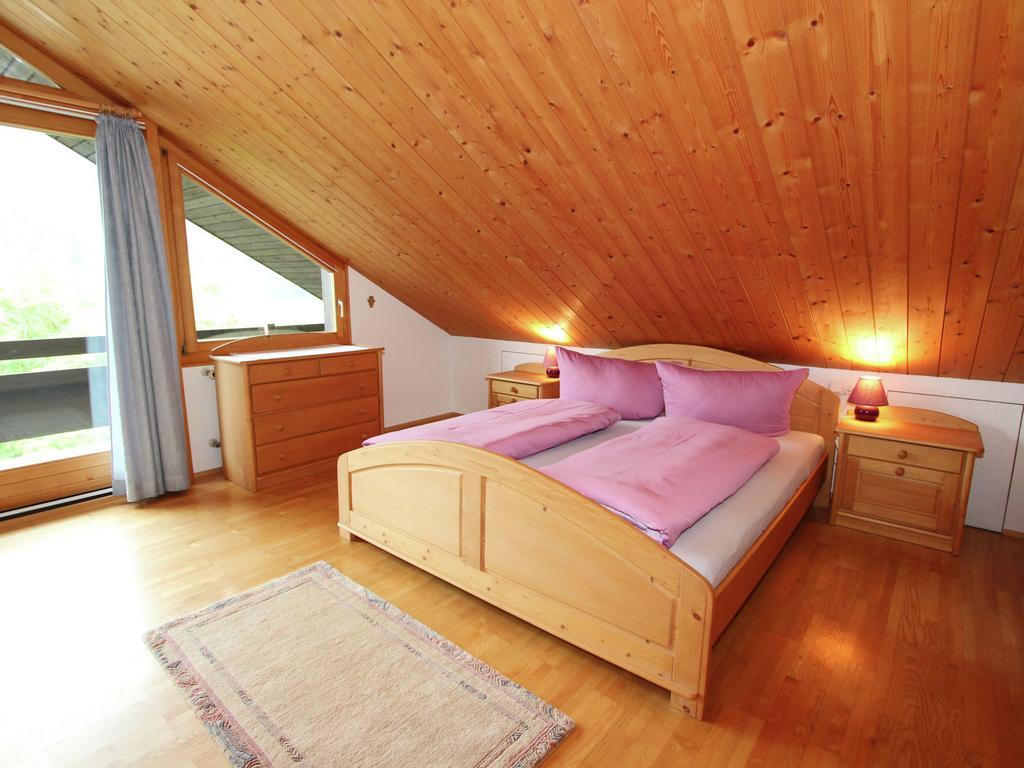 Modern Holiday Home With Mountain View ベツァウ エクステリア 写真